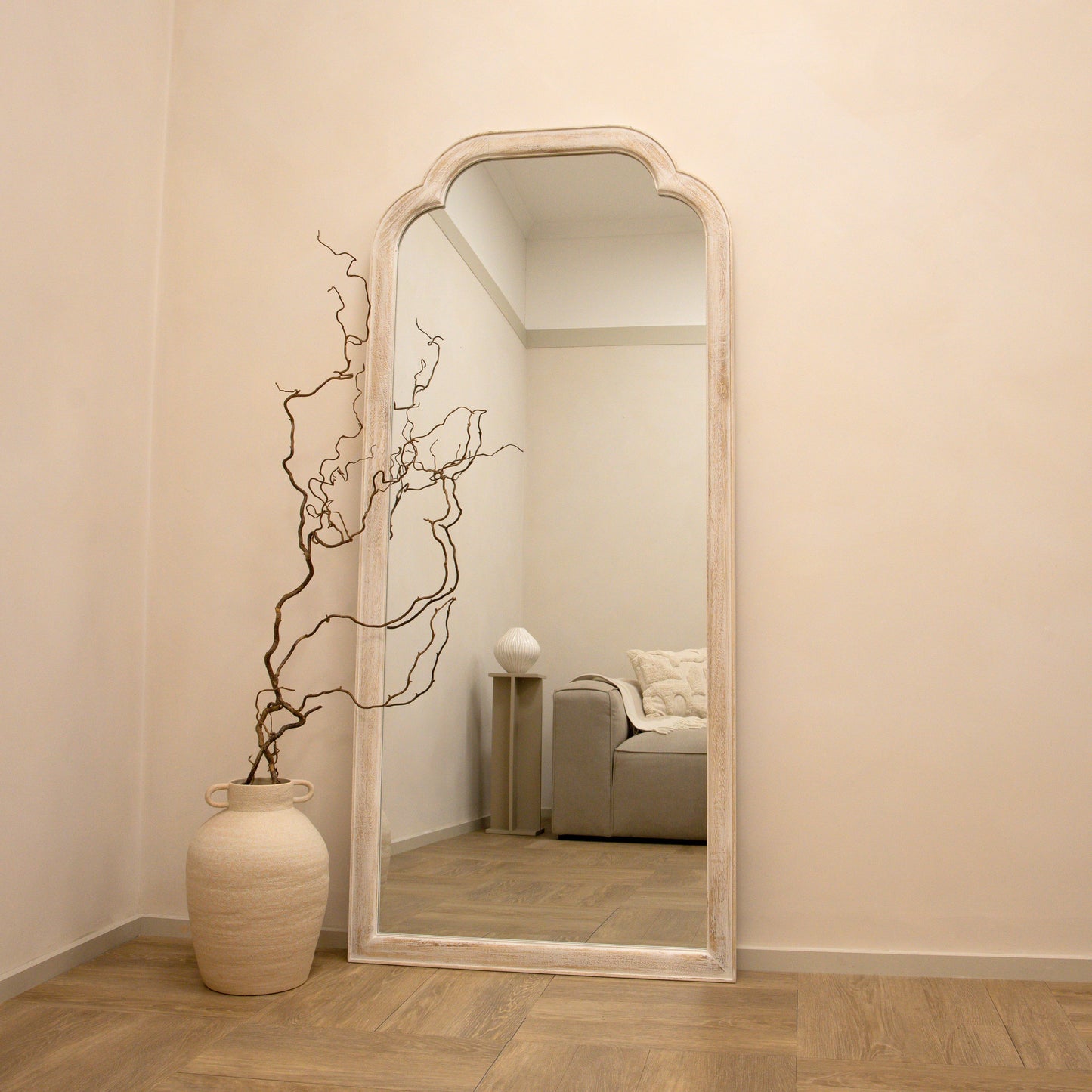 Miroir de Plain-Pied Arqué Elena en Bois Lavé Blanc - 170 x 75 cm